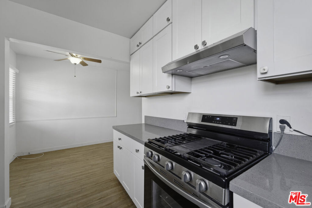 10958 Venice Boulevard Property Photo 14