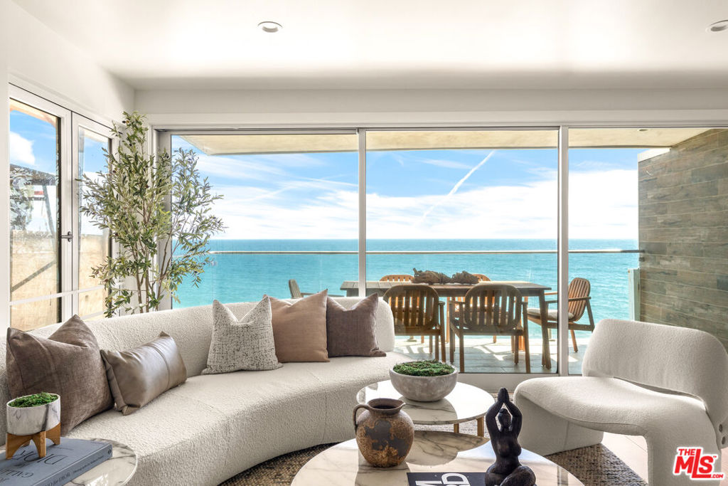 20448 Pacific Coast Highway Property Photo 6