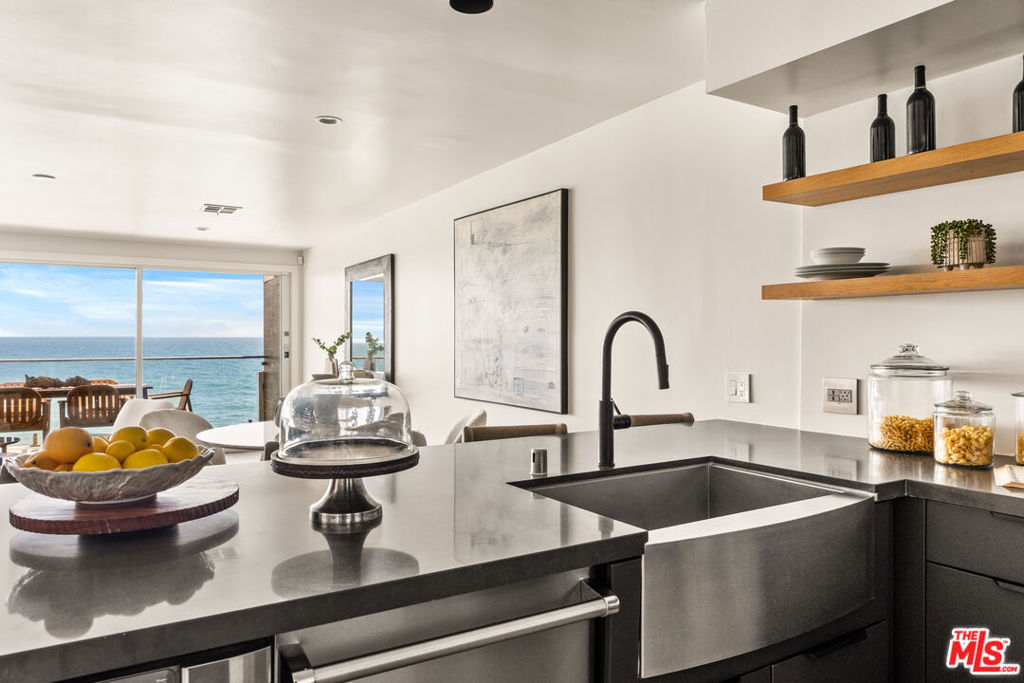 20448 Pacific Coast Highway Property Photo 14