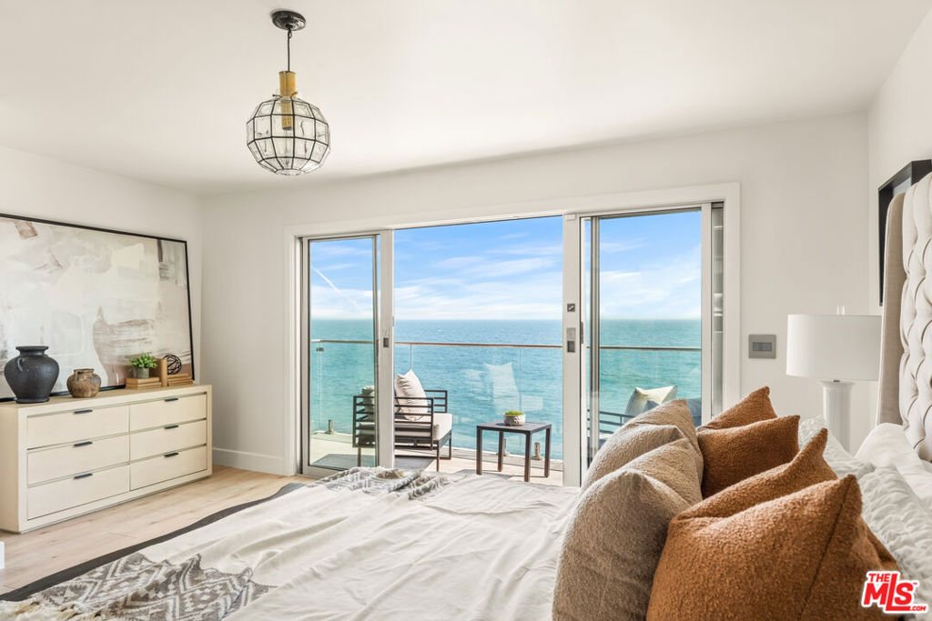 20448 Pacific Coast Highway Property Photo 19