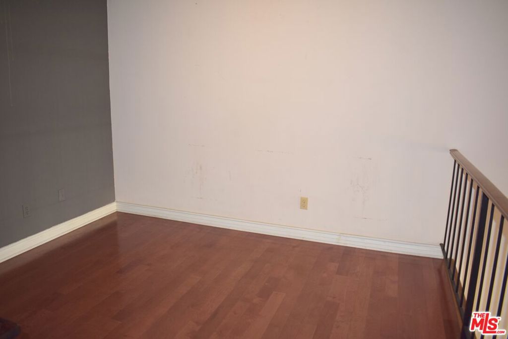 1711 Grismer Avenue 63 Property Photo 12