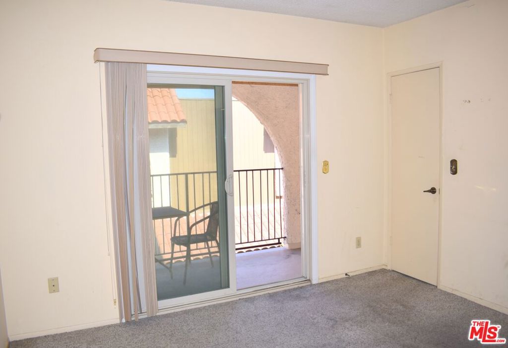 1711 Grismer Avenue 63 Property Photo 15