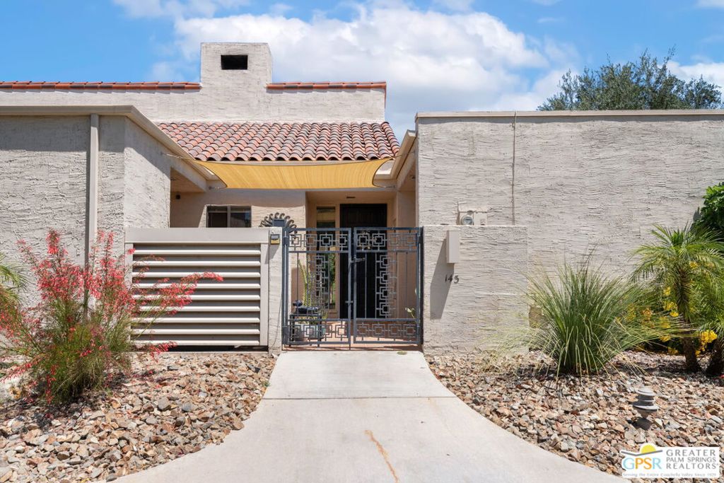 143 Desert West Drive Property Photo 42