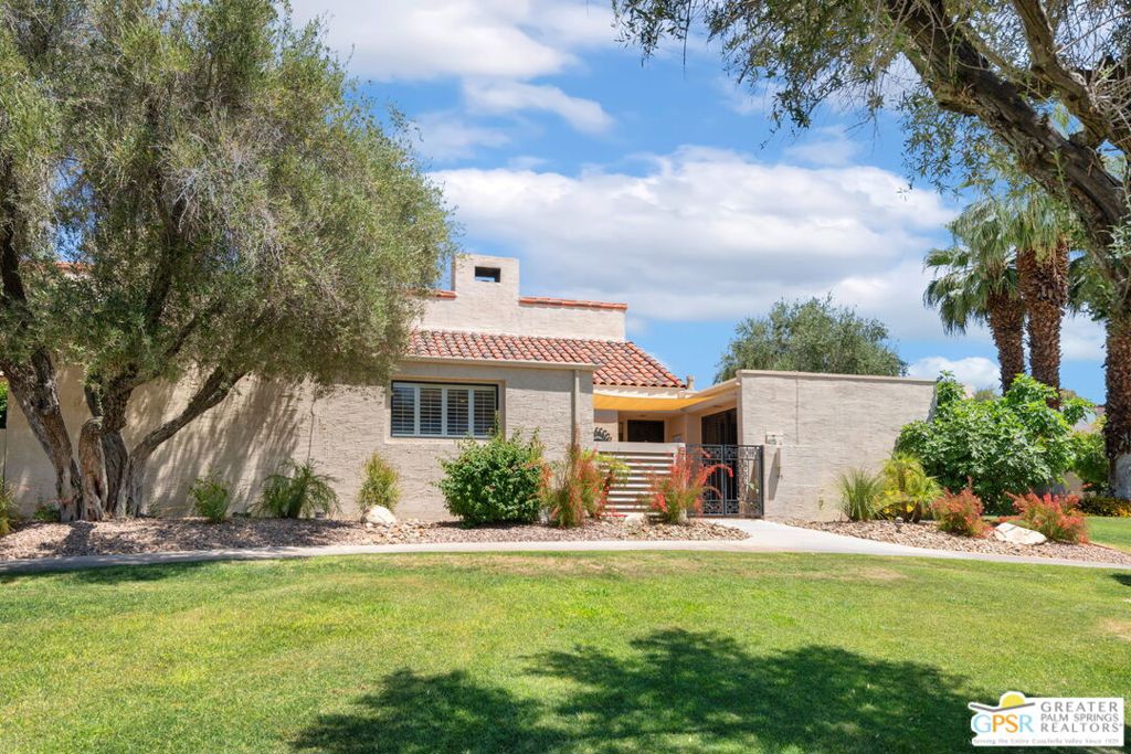 143 Desert West Drive Property Photo 47