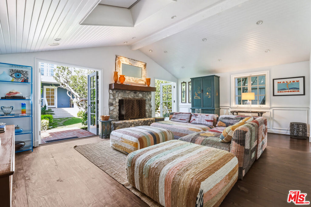 30810 Broad Beach Road Property Photo 19