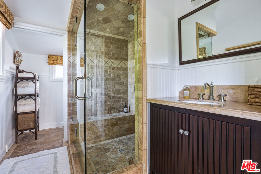 30810 Broad Beach Road Property Photo 42