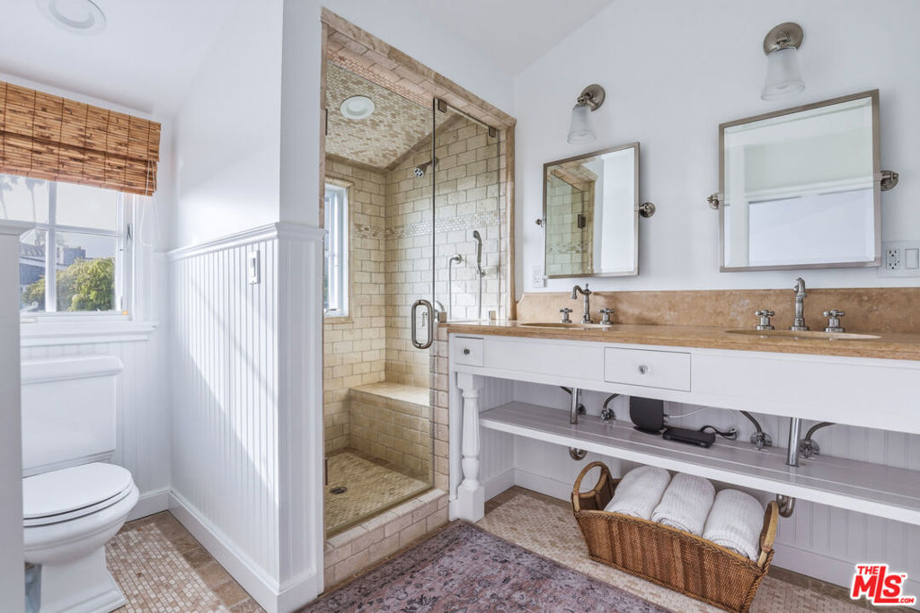 30810 Broad Beach Road Property Photo 44