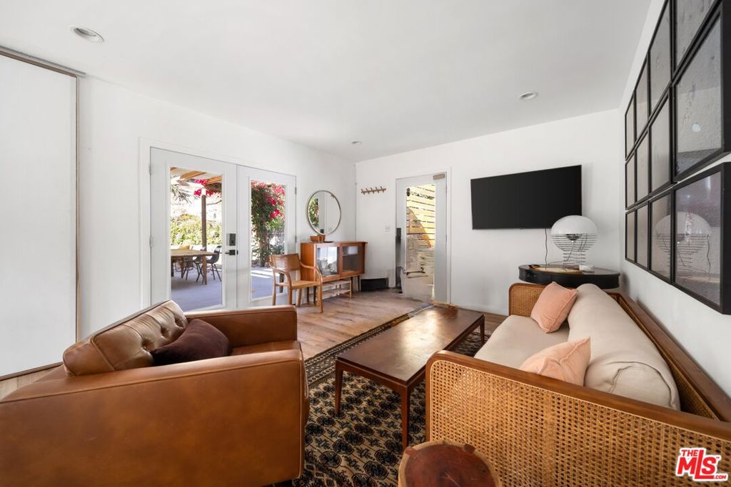 4855 Seldner Avenue Property Photo 1