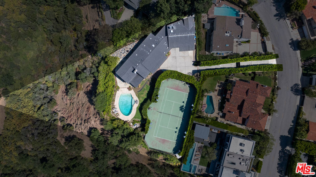 1612 Stradella Road Property Photo 1