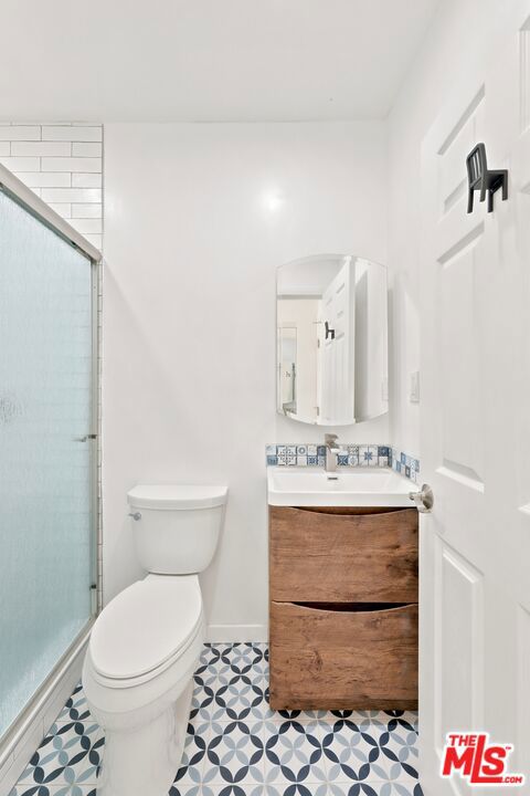 4157 W Avenue 40 Property Photo 14