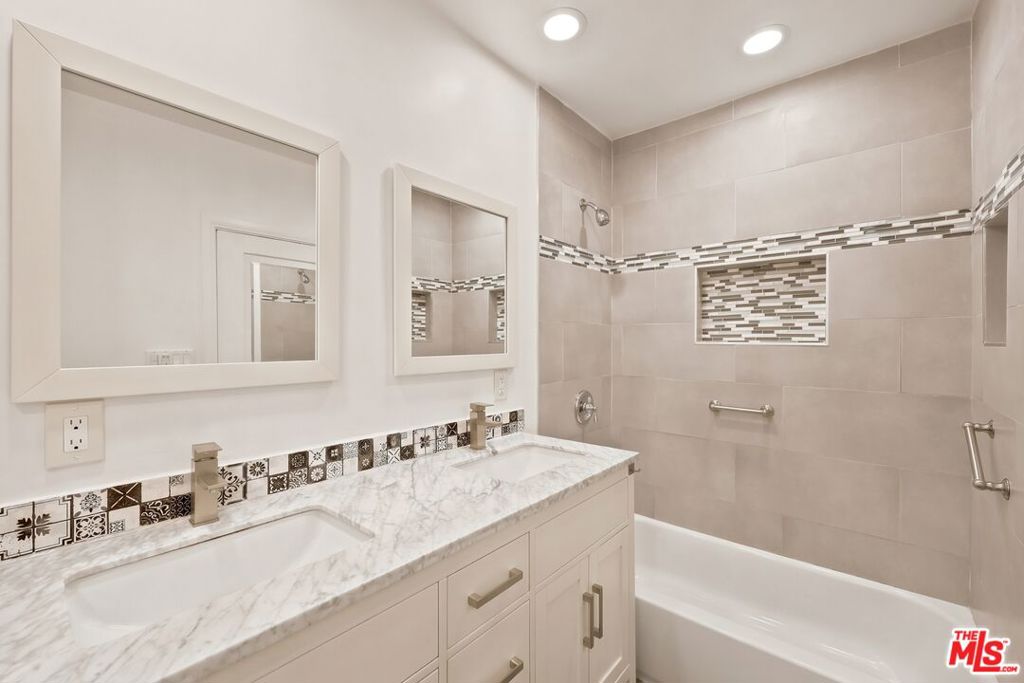 4157 W Avenue 40 Property Photo 20