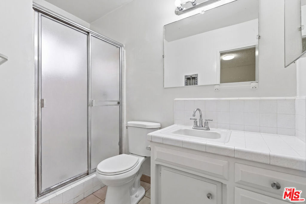 2332 S Beverly Glen Boulevard 3 Property Photo 7