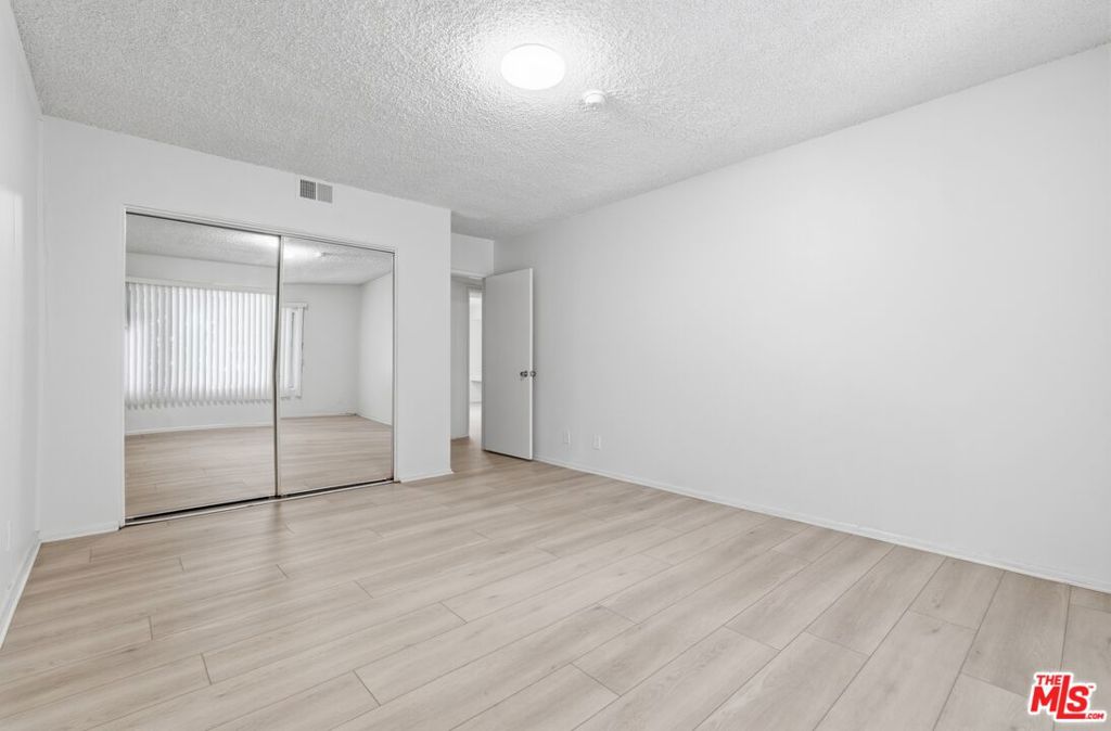 2332 S Beverly Glen Boulevard 3 Property Photo 10