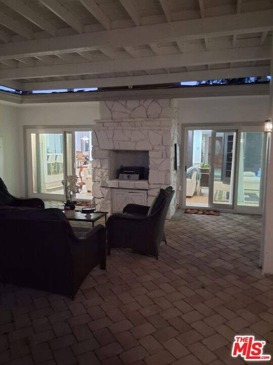 5424 S Sherbourne Drive Property Photo 34