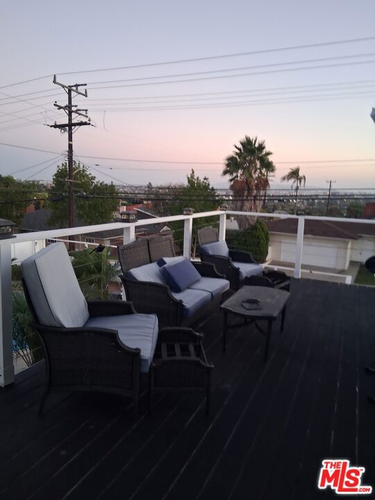 5424 S Sherbourne Drive Property Photo 45