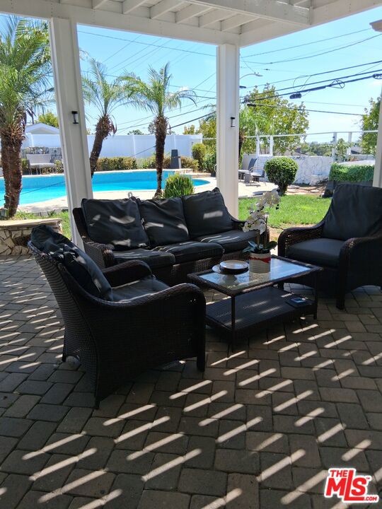 5424 S Sherbourne Drive Property Photo 58