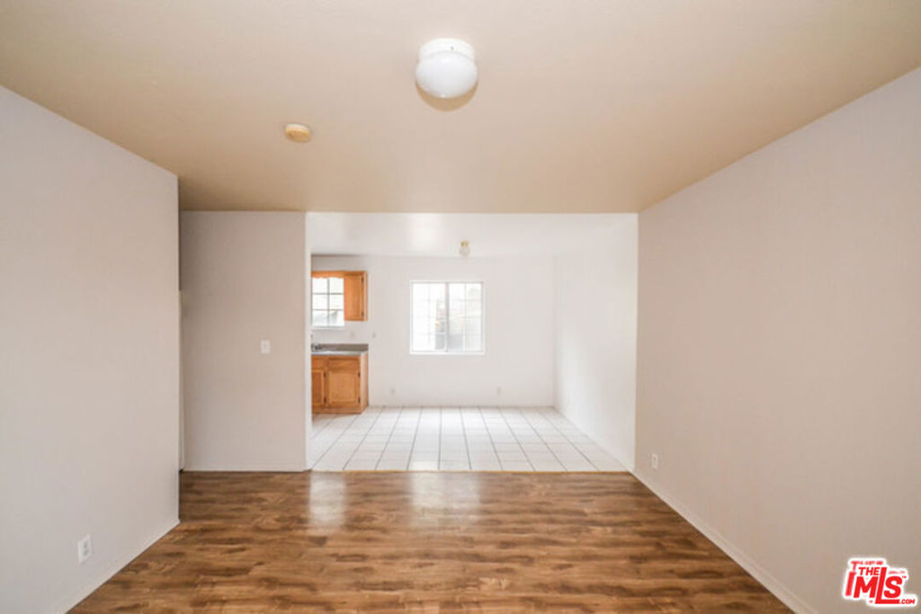 3722 Wall Street Property Photo 6