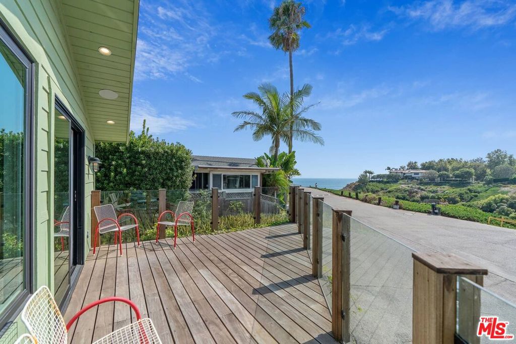 249 Paradise Cove Road Property Photo 4