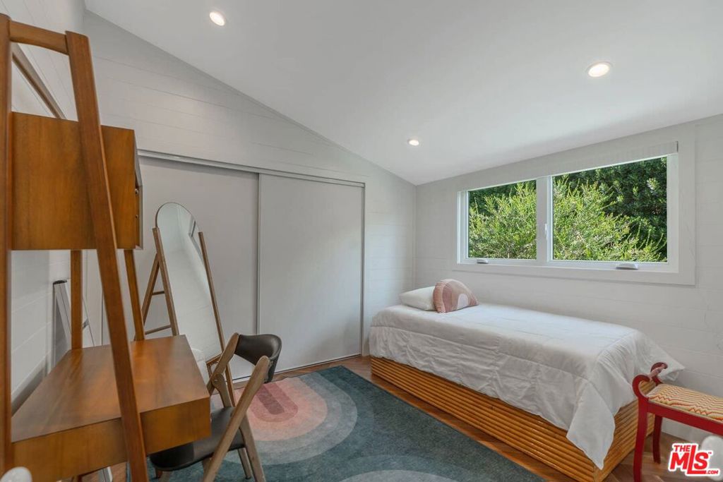 249 Paradise Cove Road Property Photo 17