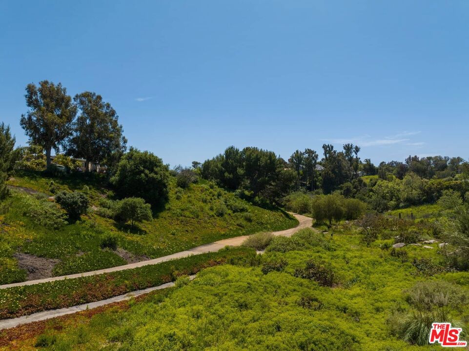 249 Paradise Cove Road Property Photo 36