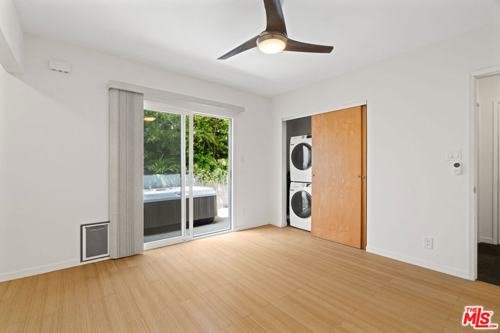 631 Pier Avenue Property Photo 19