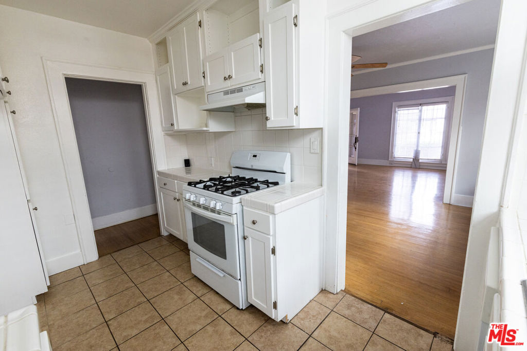 1206 3rd Avenue Property Photo 8