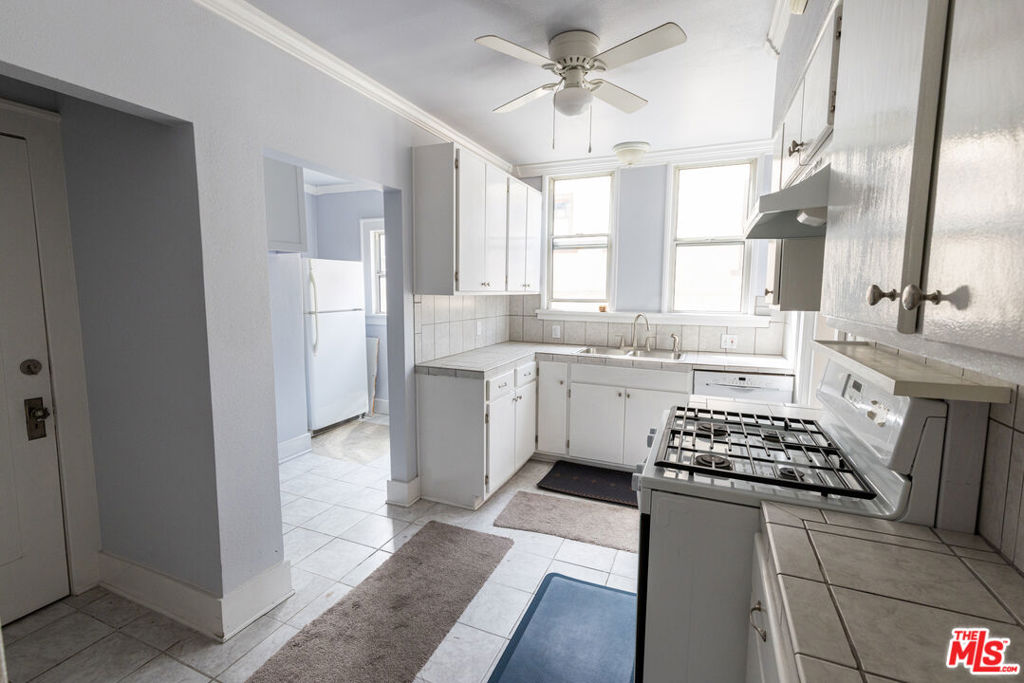 1206 3rd Avenue Property Photo 22