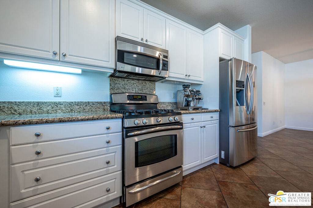 1251 Solana Trail Property Photo 12