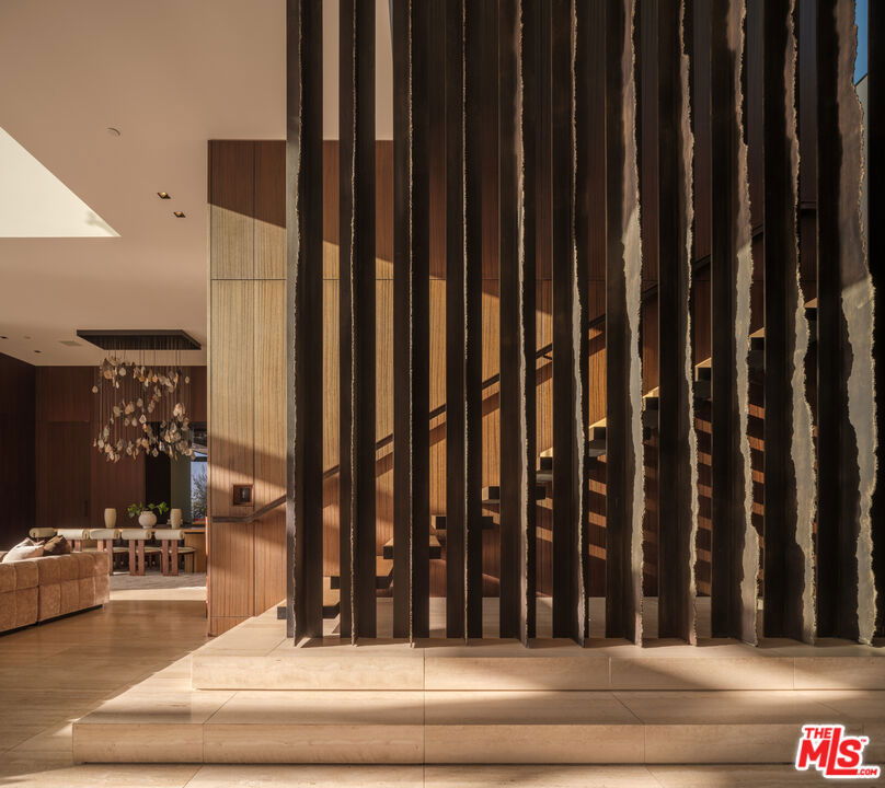 1305 Collingwood Place Property Photo 17