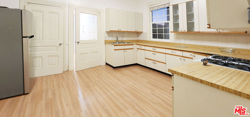 1616 Pennsylvania Avenue Property Photo 4