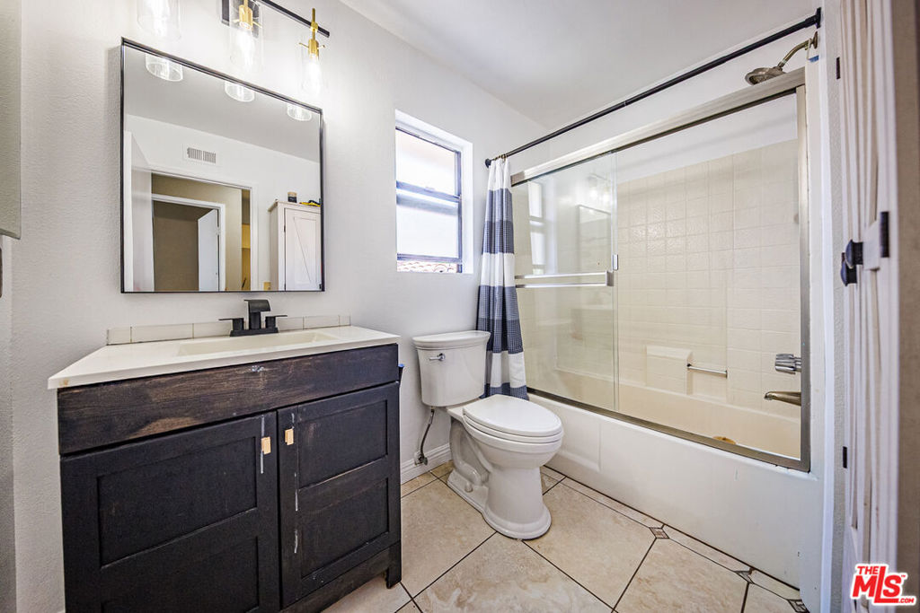 15606 Meadow Drive Property Photo 20
