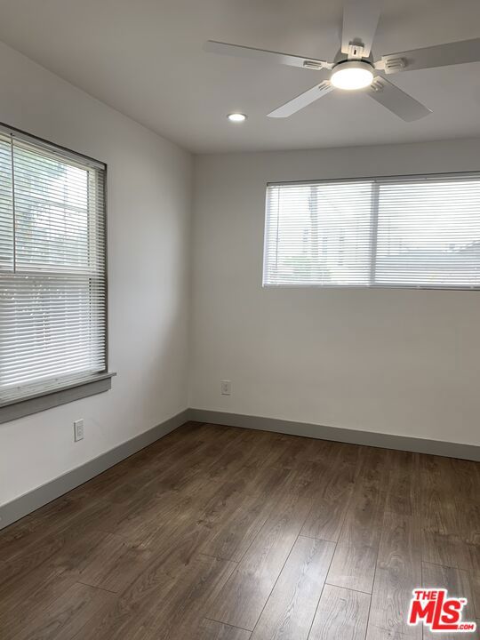 1416 W 46th Street Property Photo 9
