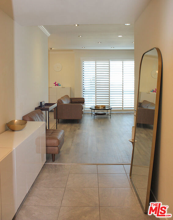 2175 S Beverly Glen Boulevard 302 Property Photo 2