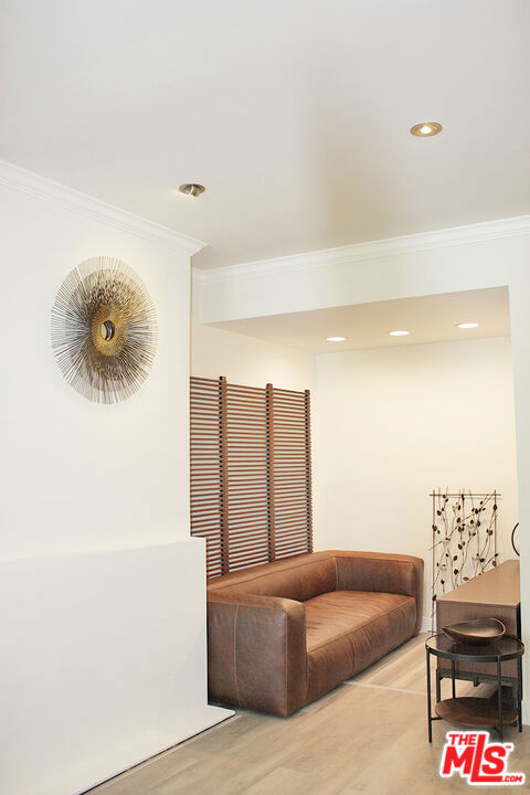 2175 S Beverly Glen Boulevard 302 Property Photo 10