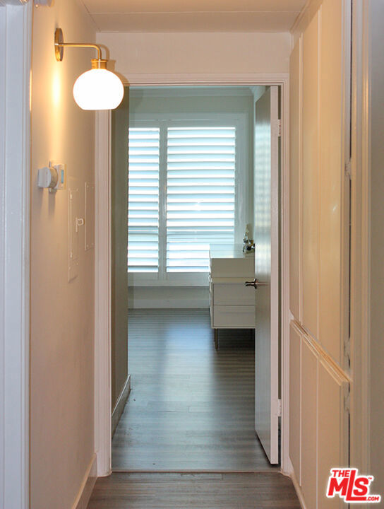 2175 S Beverly Glen Boulevard 302 Property Photo 12