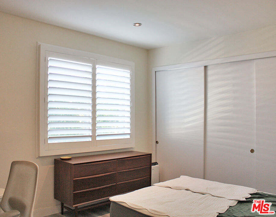 2175 S Beverly Glen Boulevard 302 Property Photo 14
