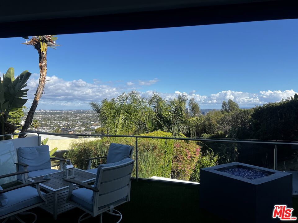 8380 Hollywood Property Photo 60