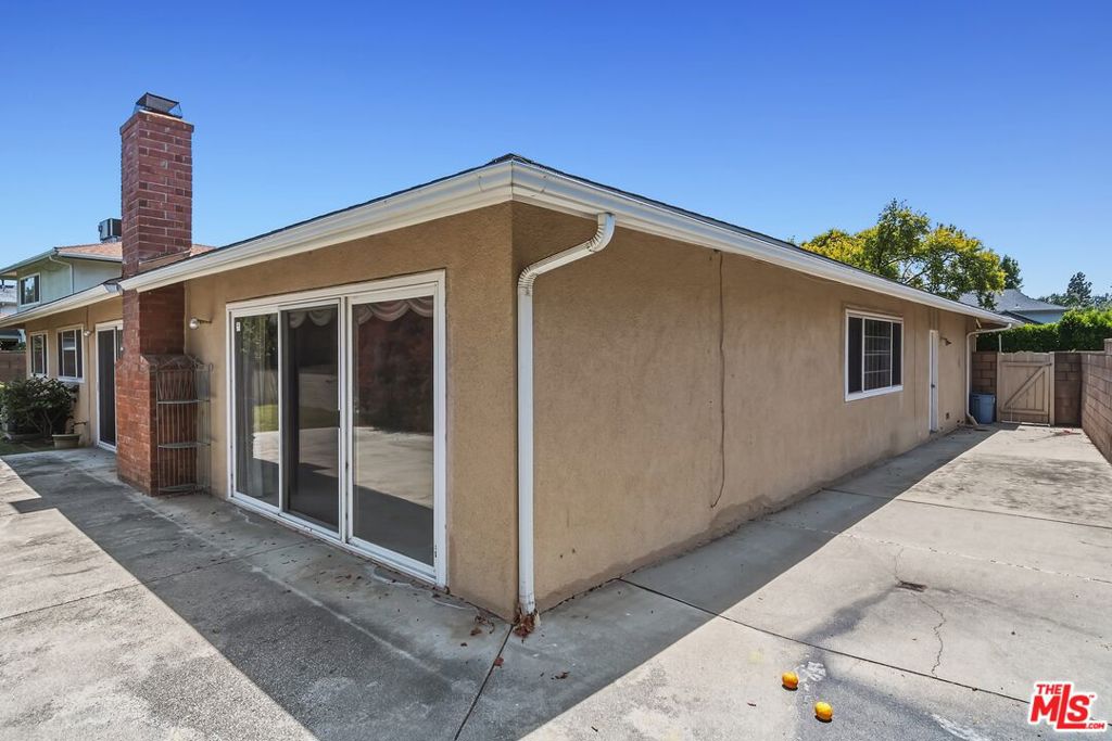 19131 Tulsa Street Property Photo 36