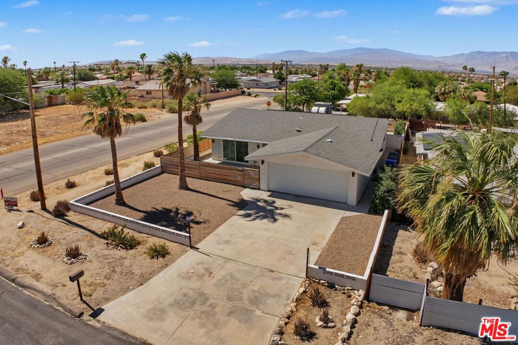 66735 Buena Vista Avenue Property Photo 2