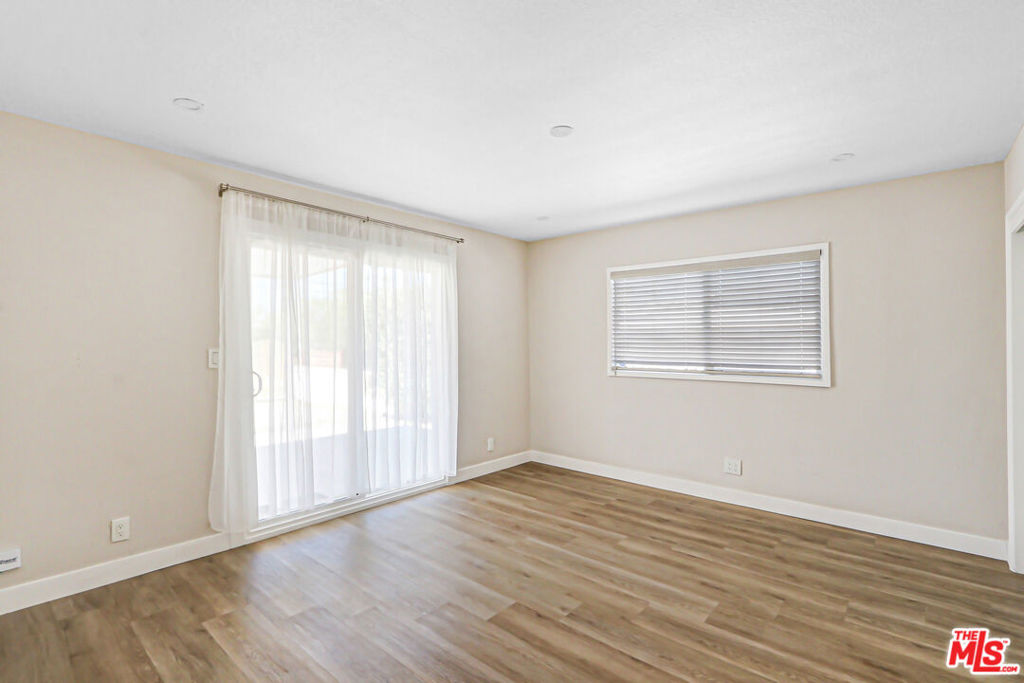 66735 Buena Vista Avenue Property Photo 14