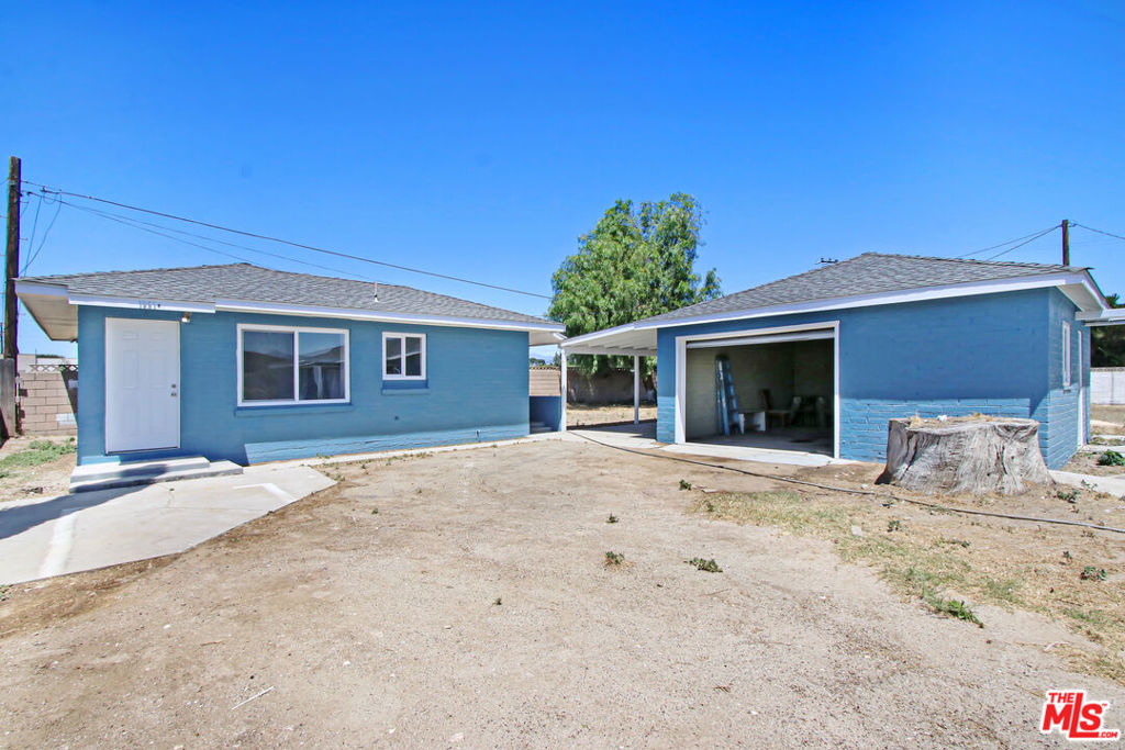 1851 W 23rd Street Property Photo 3