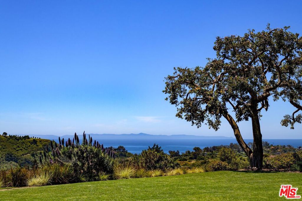 7200 Casitas Pass Road Property Photo 12