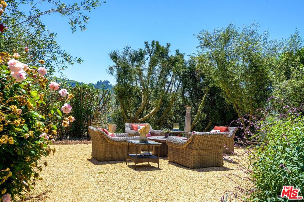 7200 Casitas Pass Road Property Photo 24