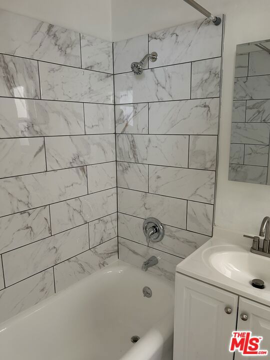 1506 W 36th Street Property Photo 8