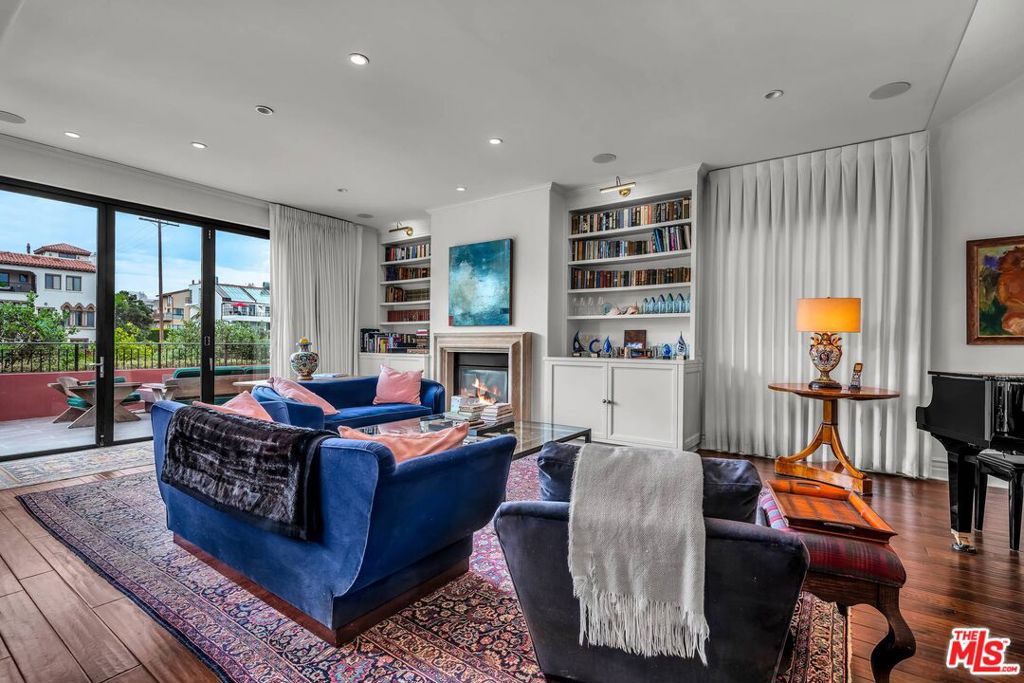5205 Via Donte Property Photo 4
