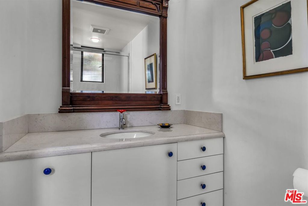 5205 Via Donte Property Photo 21
