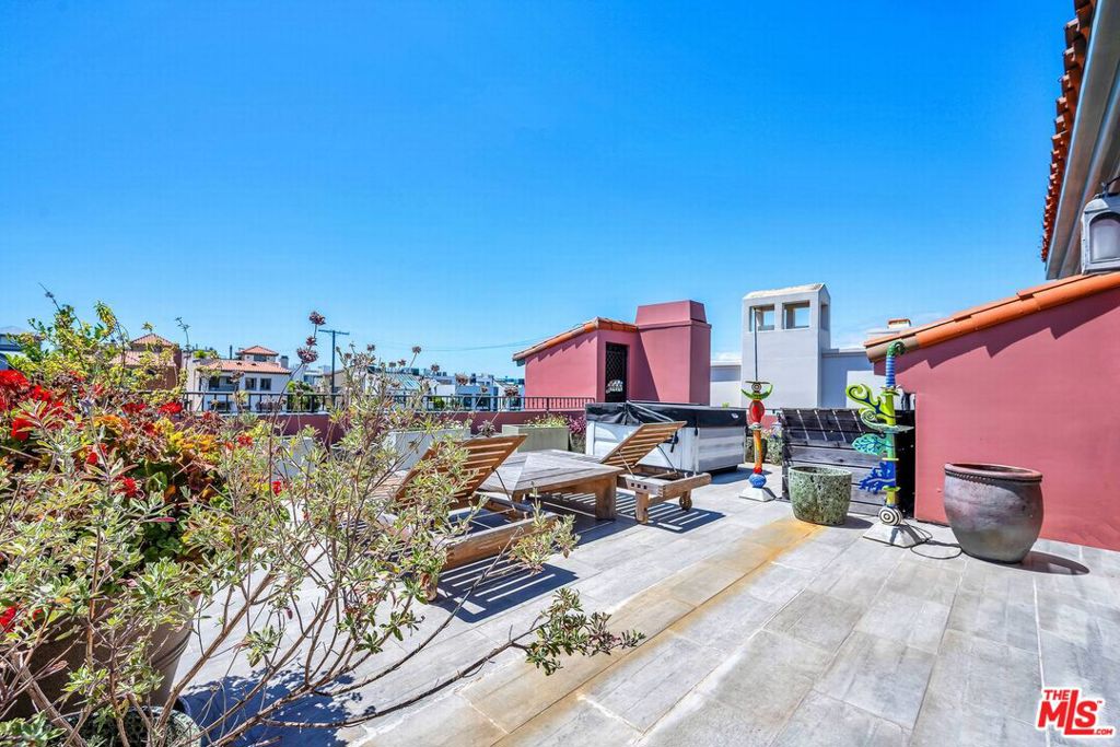 5205 Via Donte Property Photo 40
