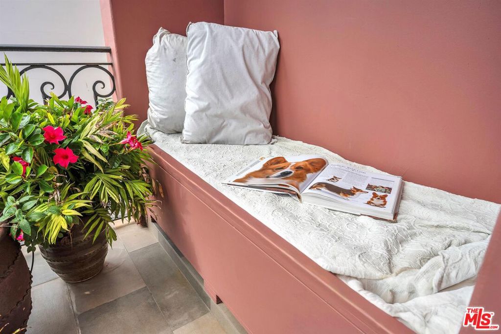 5205 Via Donte Property Photo 43