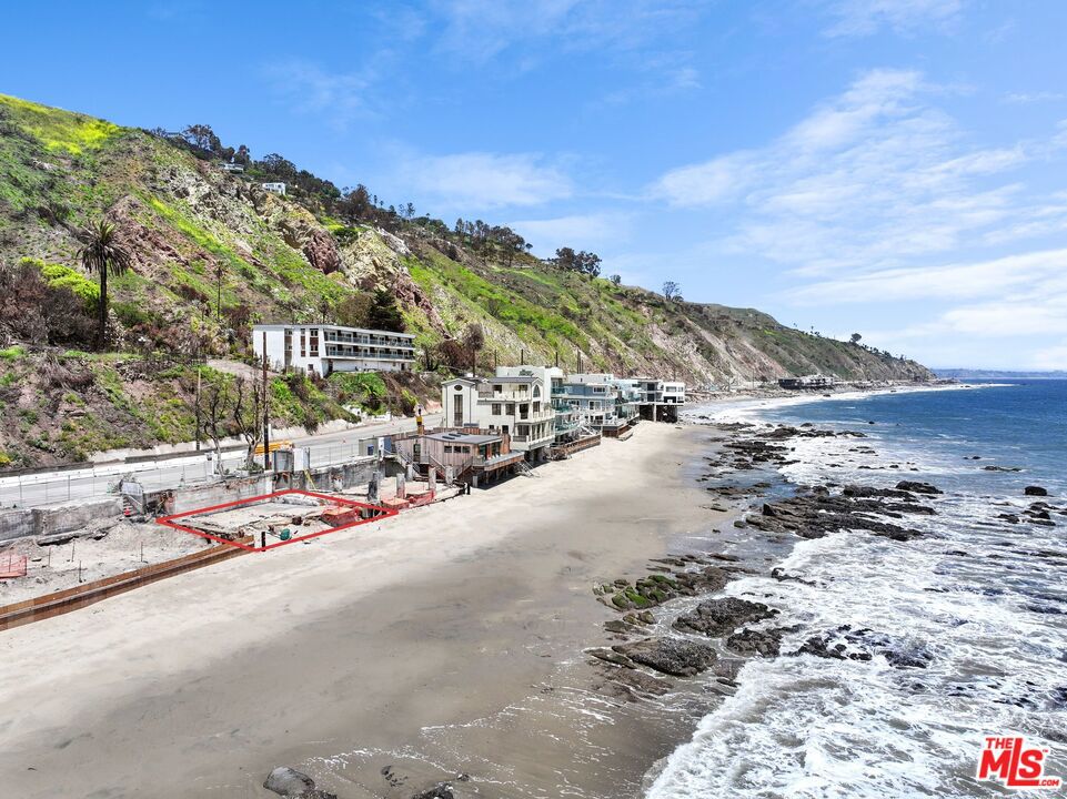 20802 Pacific Coast Highway Property Photo 5