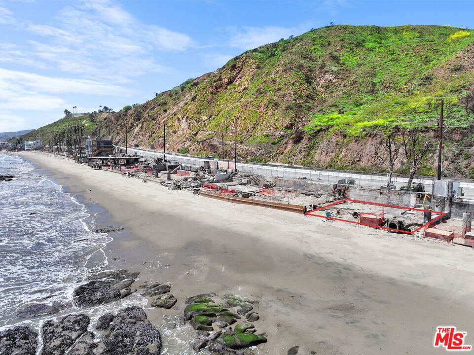 20802 Pacific Coast Highway Property Photo 20